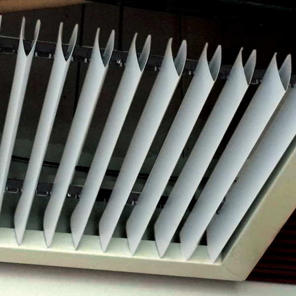 V-shaped screen